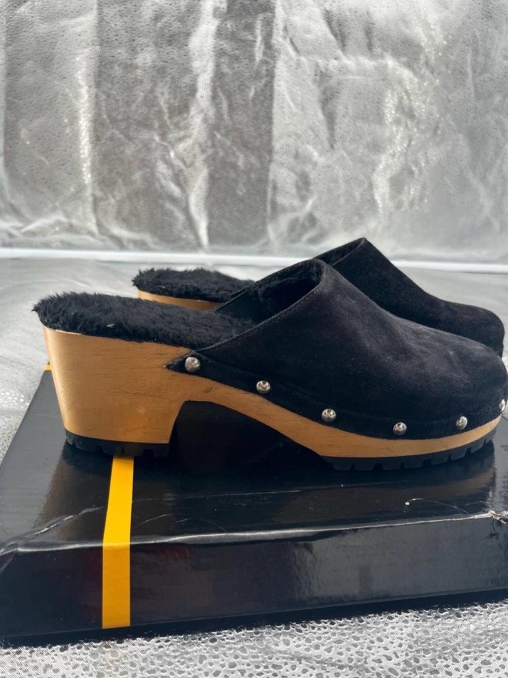 Rag & Co Women's Black Suede Studded Platform Wooden Clogs Lug Sole Mules Size 9